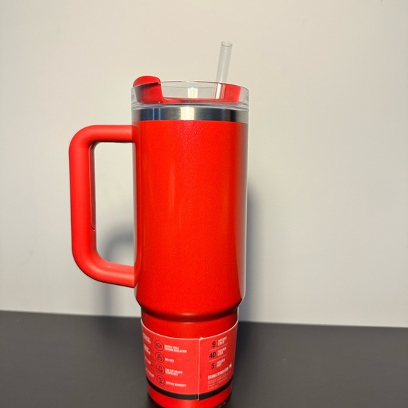 NWT. Stanley x E.L.F. 30oz Stainless Steel H2O FlowState Quencher Tumbler, Red - Picture 2 of 8